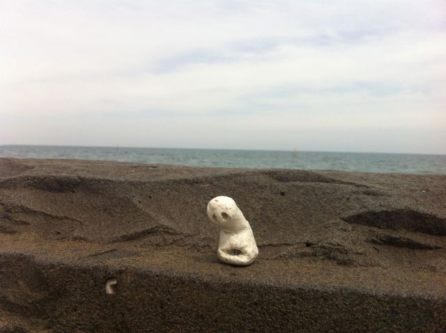 Alone was waiting at lat -37.852423, long 144.958034